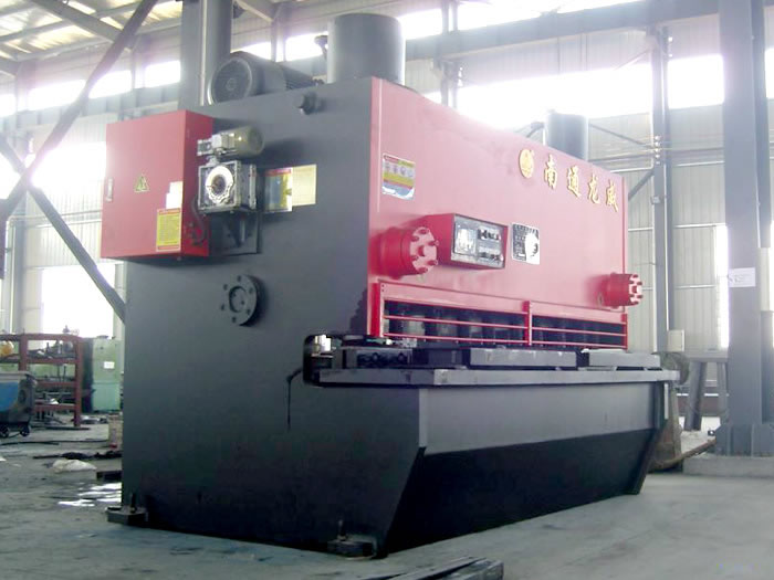 深州6米网架剪板机